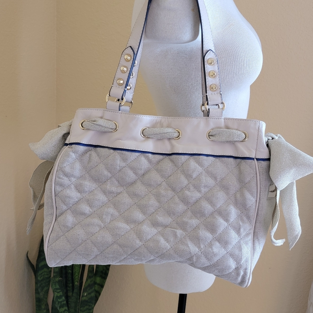 Juicy Couture Canvas Studded Daydreamer Bag Cream and Gold - Picture 6 of 7
